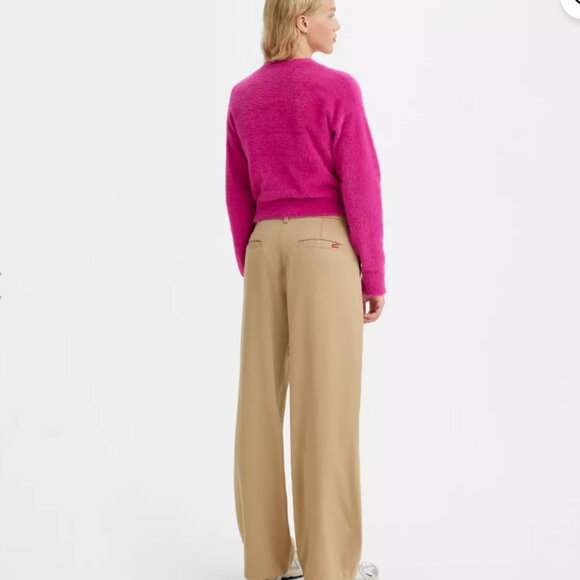 Levi’s Baggy Wide Leg Trousers in Khaki - Picture 3 of 4